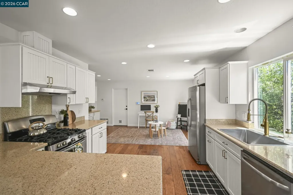 274 James Court Benicia CA 94510