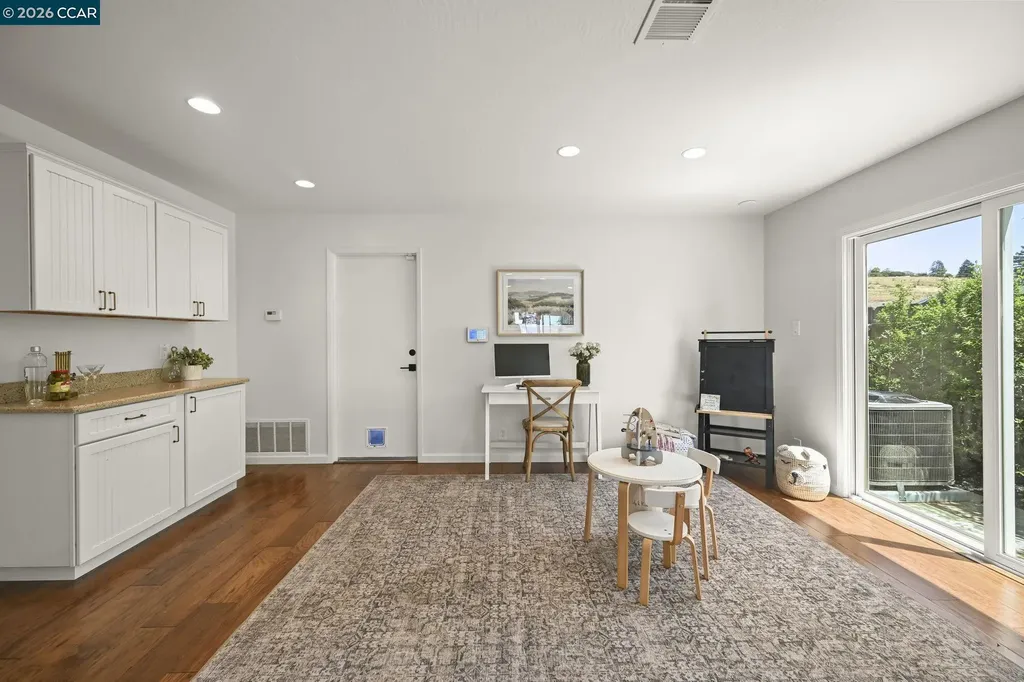 274 James Court Benicia CA 94510
