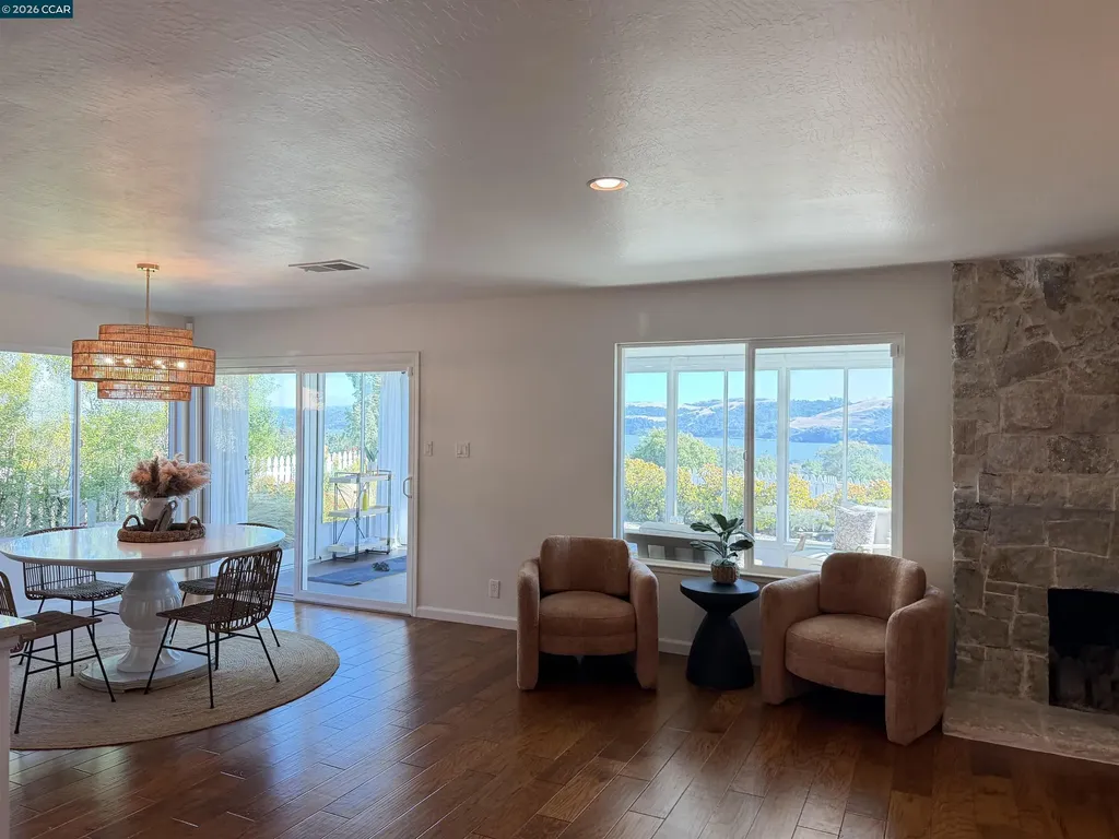 274 James Court Benicia CA 94510