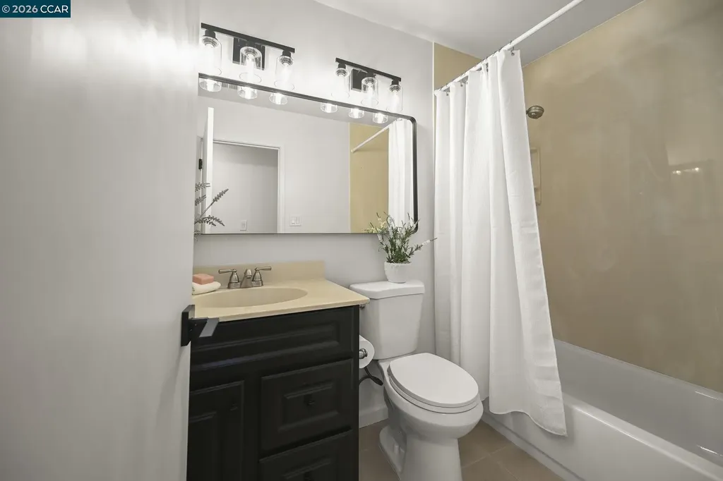 274 James Court Benicia CA 94510