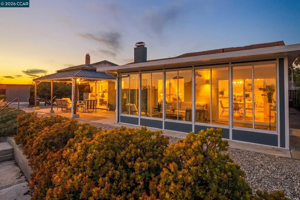 274 James Court Benicia CA 94510