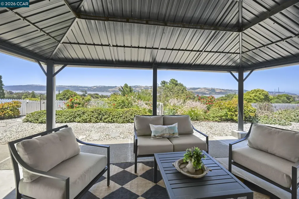 274 James Court Benicia CA 94510