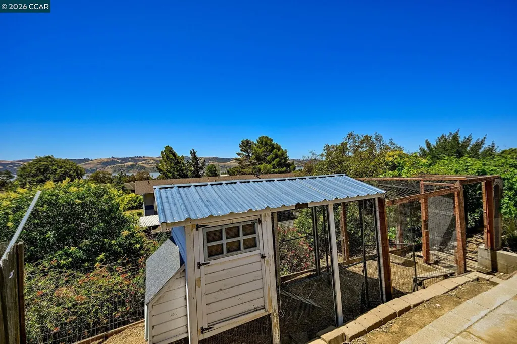 274 James Court Benicia CA 94510