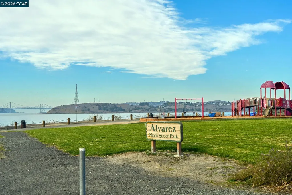 274 James Court Benicia CA 94510