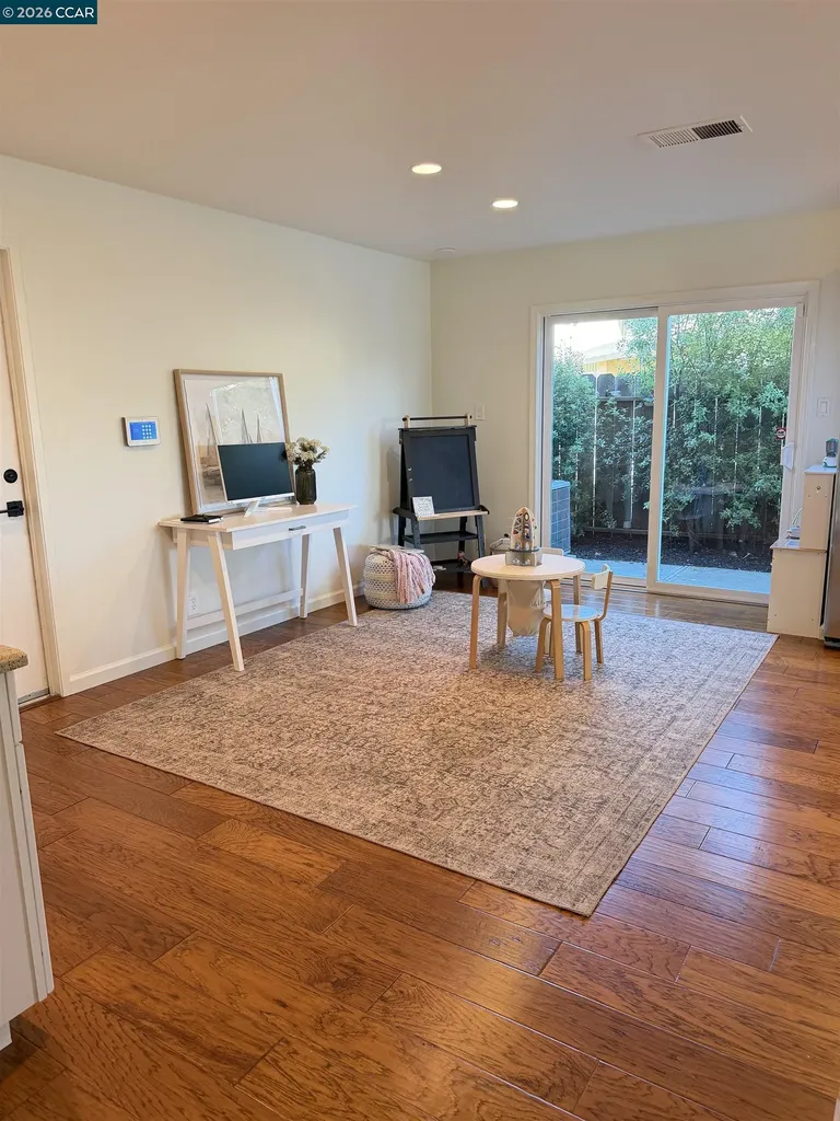 274 James Court Benicia CA 94510