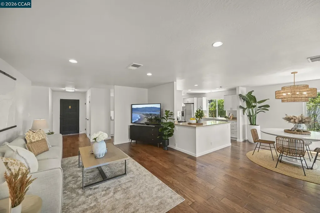 274 James Court Benicia CA 94510