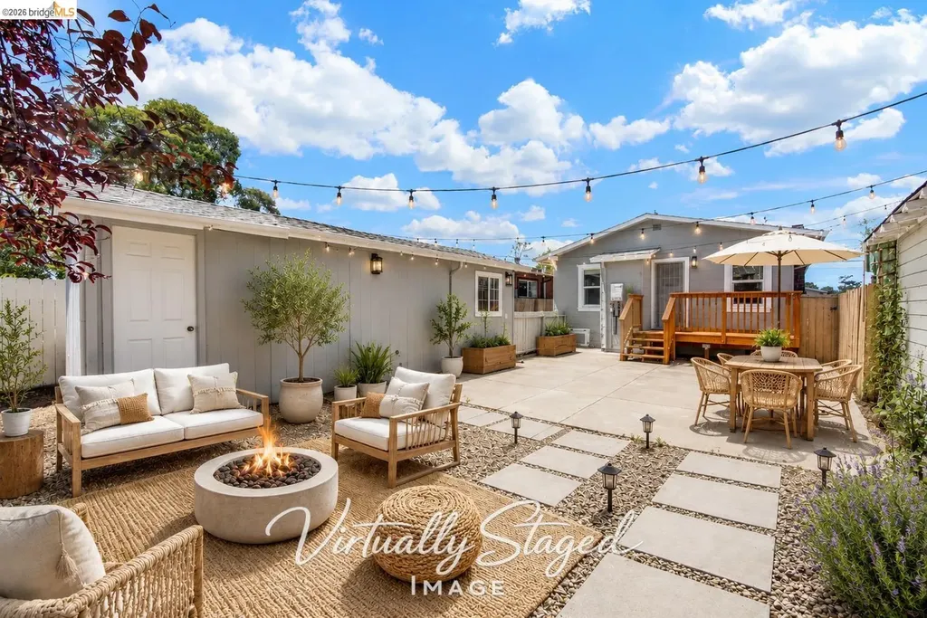 6900 Halliday Avenue Oakland CA 94605