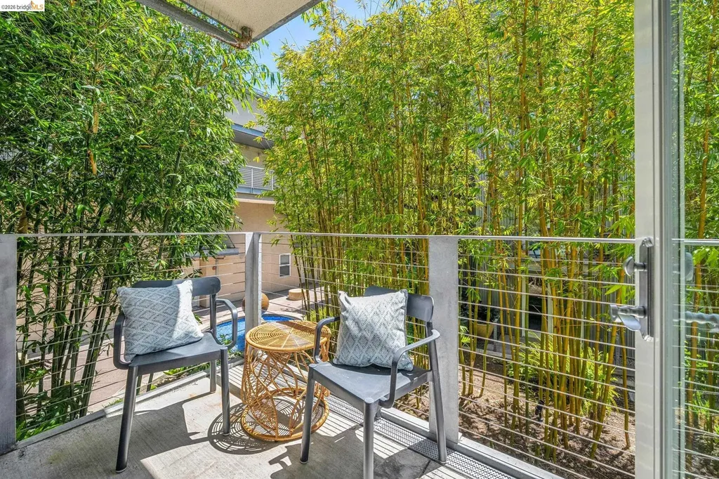 3090 Glascock Street Oakland CA 94601