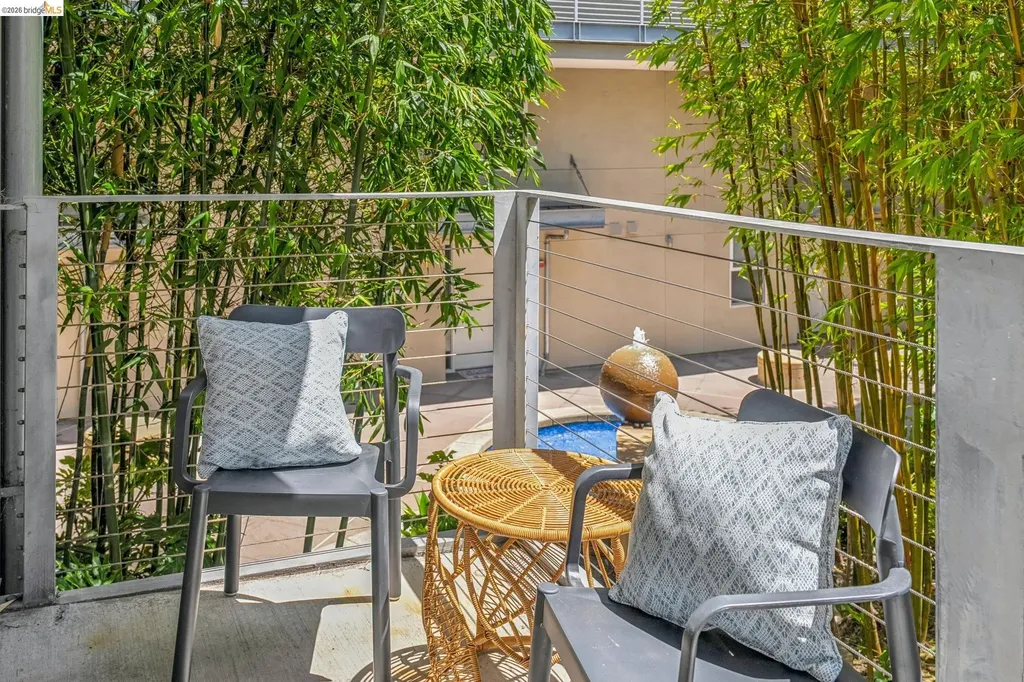 3090 Glascock Street Oakland CA 94601