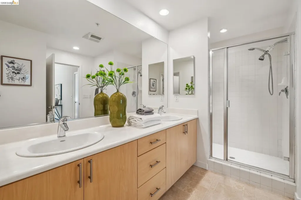 3090 Glascock Street Oakland CA 94601