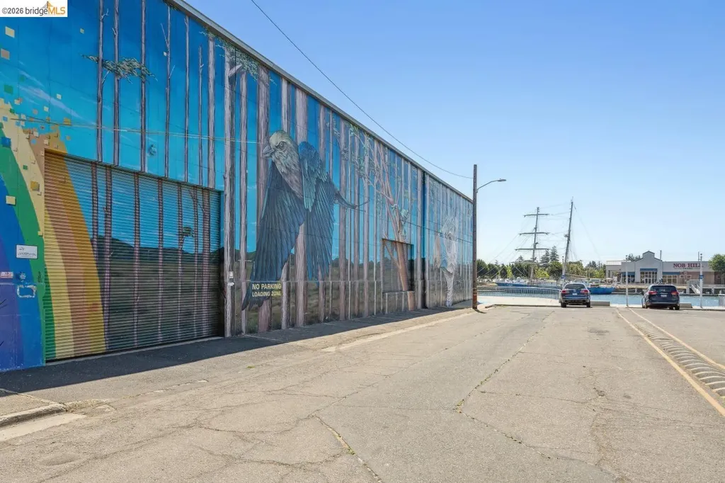 3090 Glascock Street Oakland CA 94601