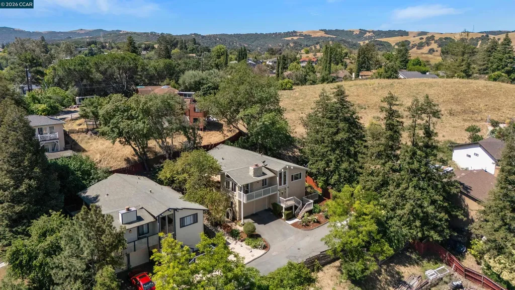 2271 Yale Street Martinez CA 94553