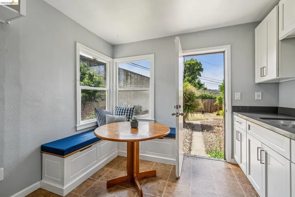 18 Bissell Avenue Richmond CA 94801