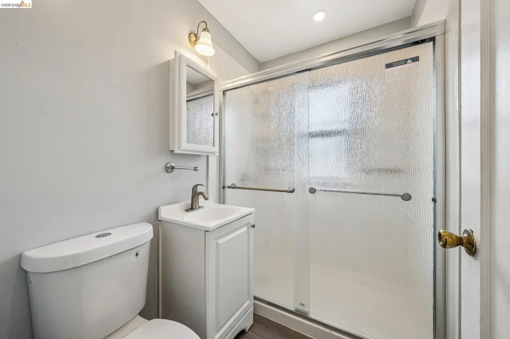 18 Bissell Avenue Richmond CA 94801