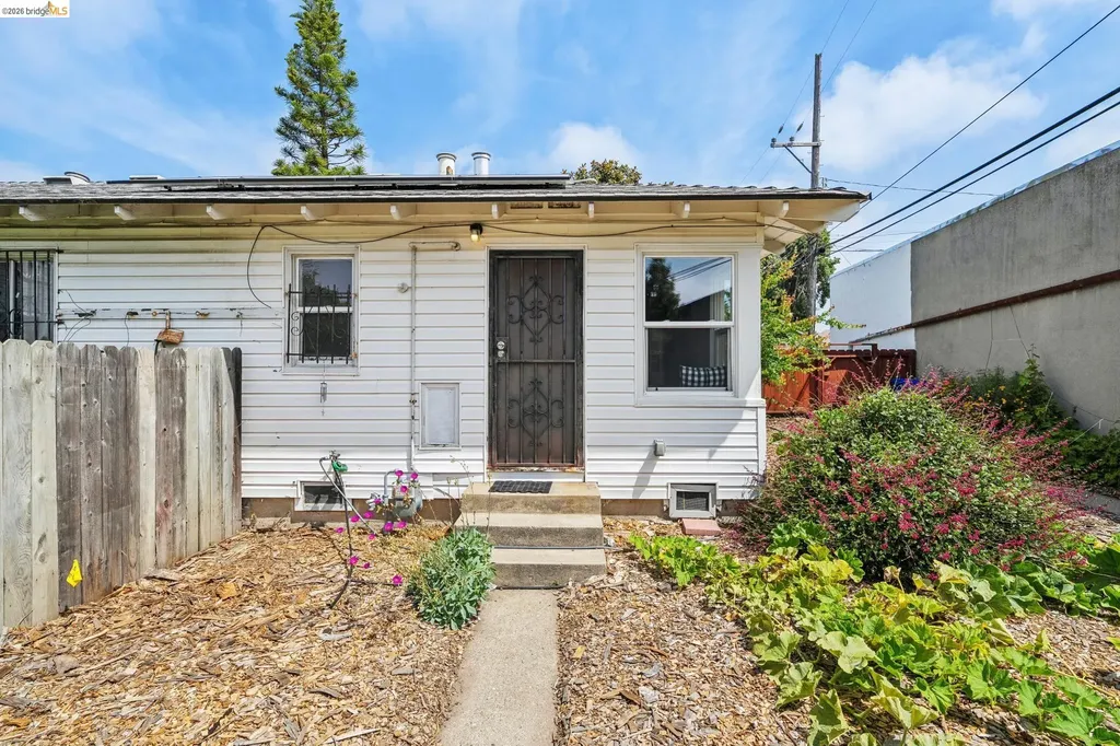 18 Bissell Avenue Richmond CA 94801