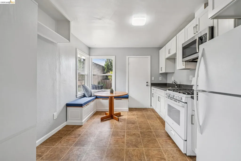 18 Bissell Avenue Richmond CA 94801
