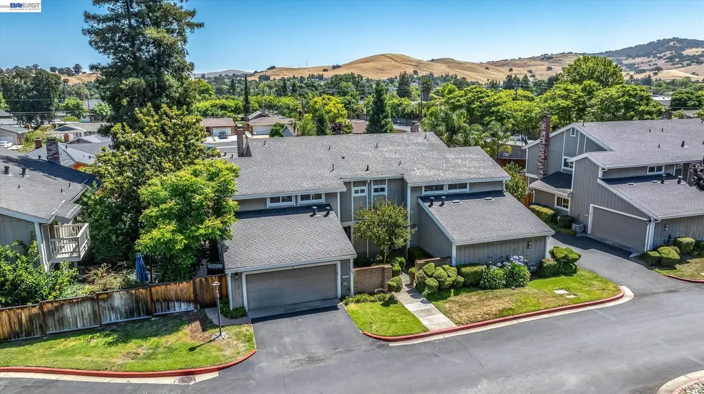 108 Summerwood Place Concord CA 94518