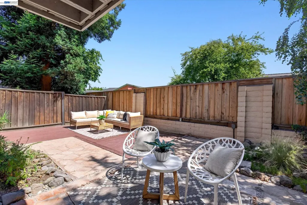 108 Summerwood Place Concord CA 94518