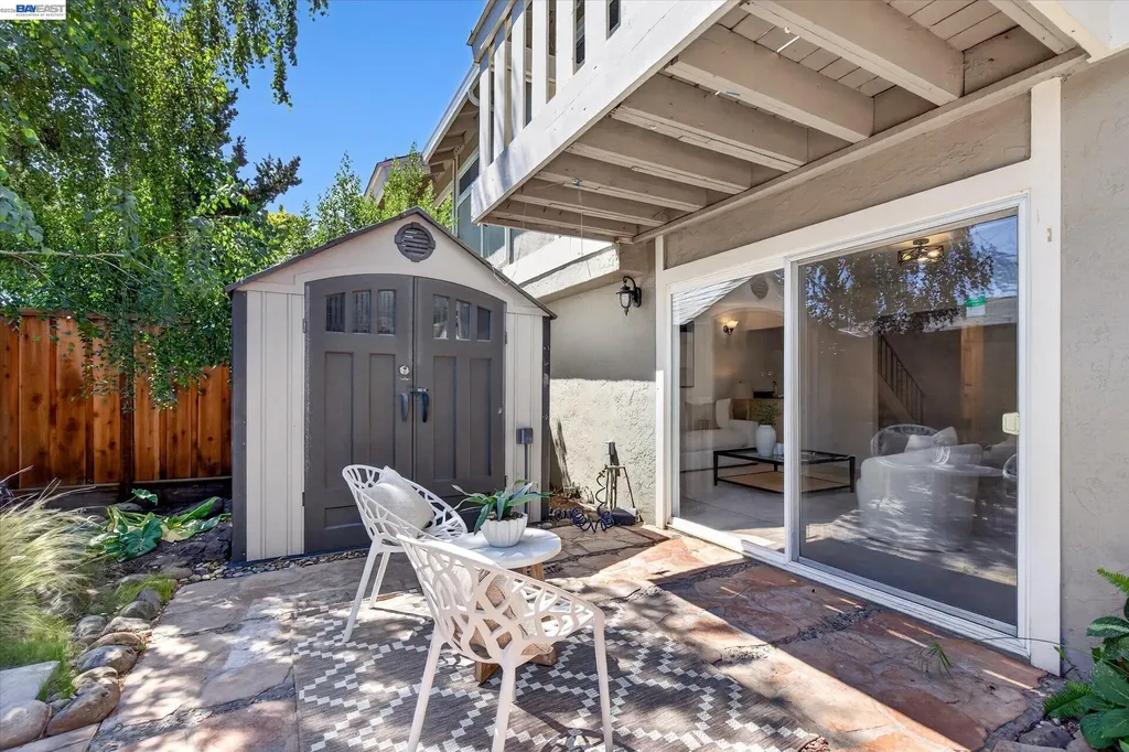 108 Summerwood Place Concord CA 94518