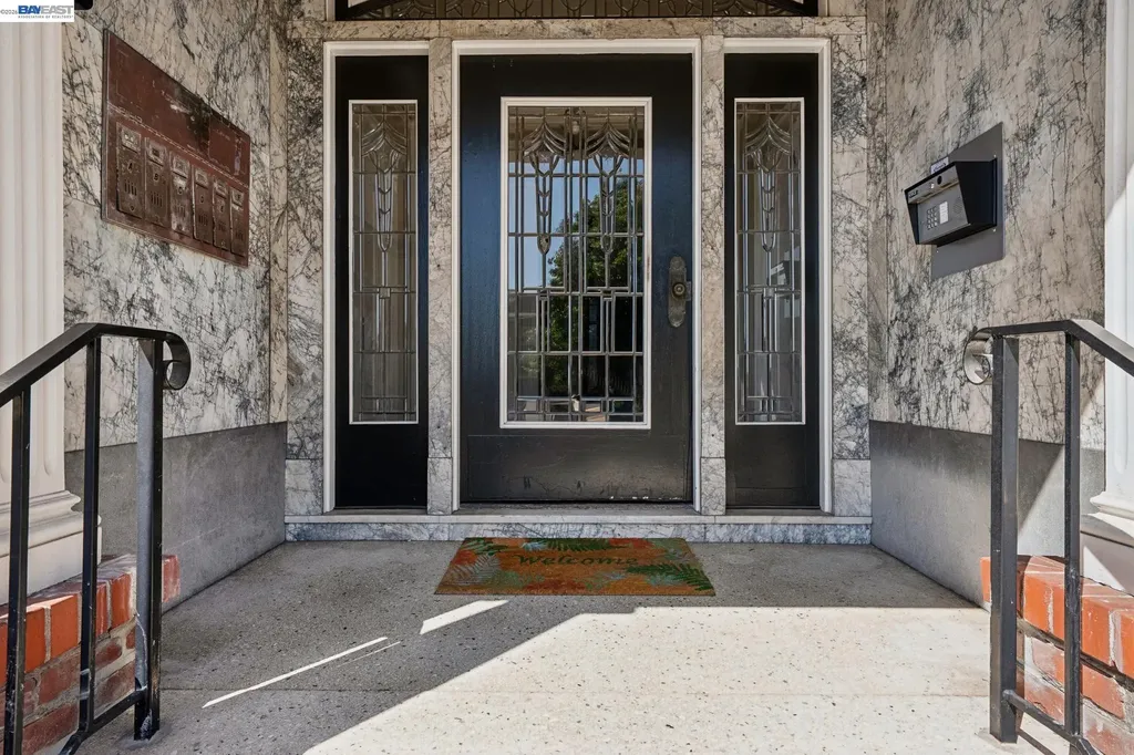 2021 Clinton Avenue Alameda CA 94501