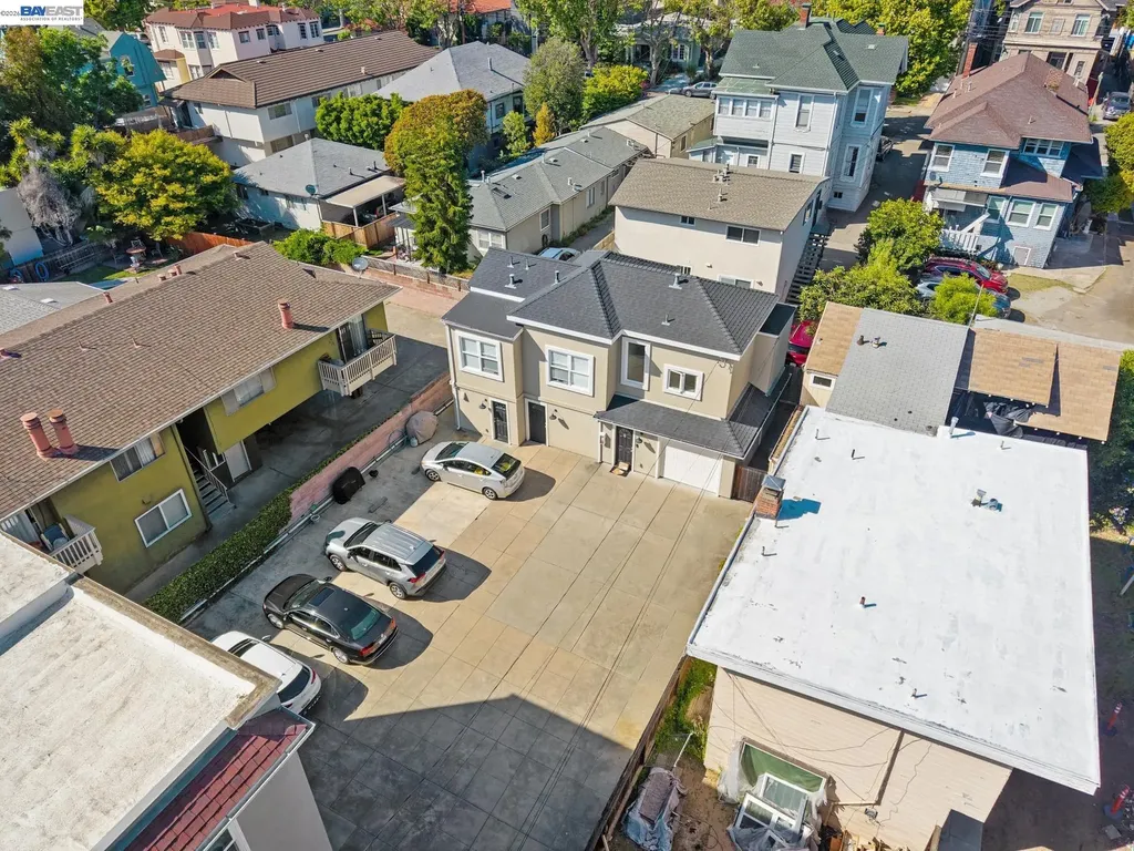 2021 Clinton Avenue Alameda CA 94501