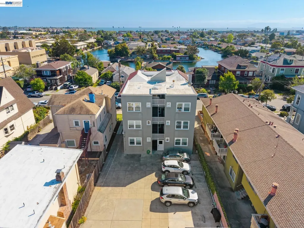 2021 Clinton Avenue Alameda CA 94501