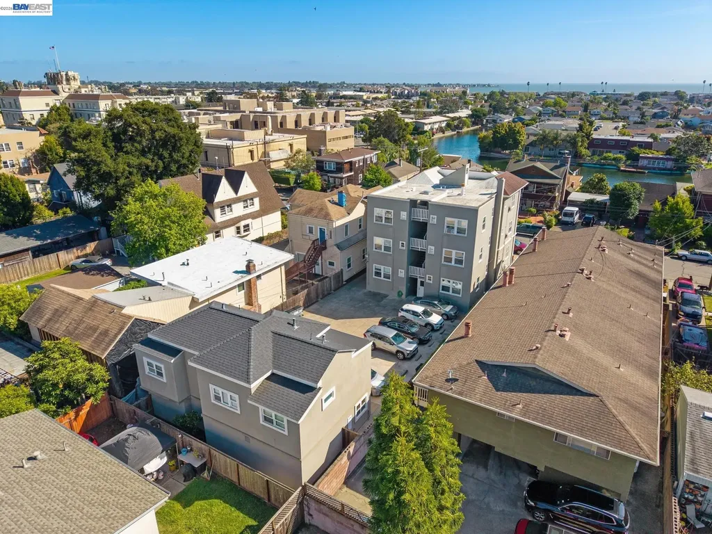2021 Clinton Avenue Alameda CA 94501