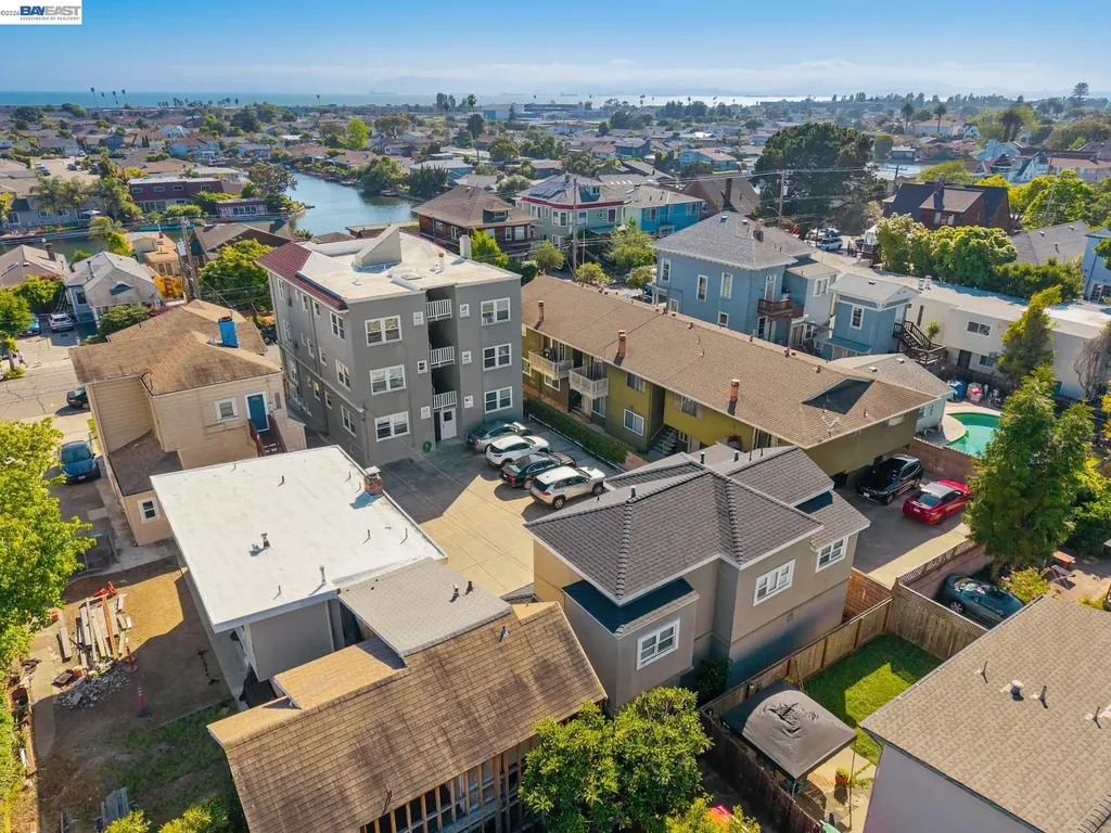 2021 Clinton Avenue Alameda CA 94501