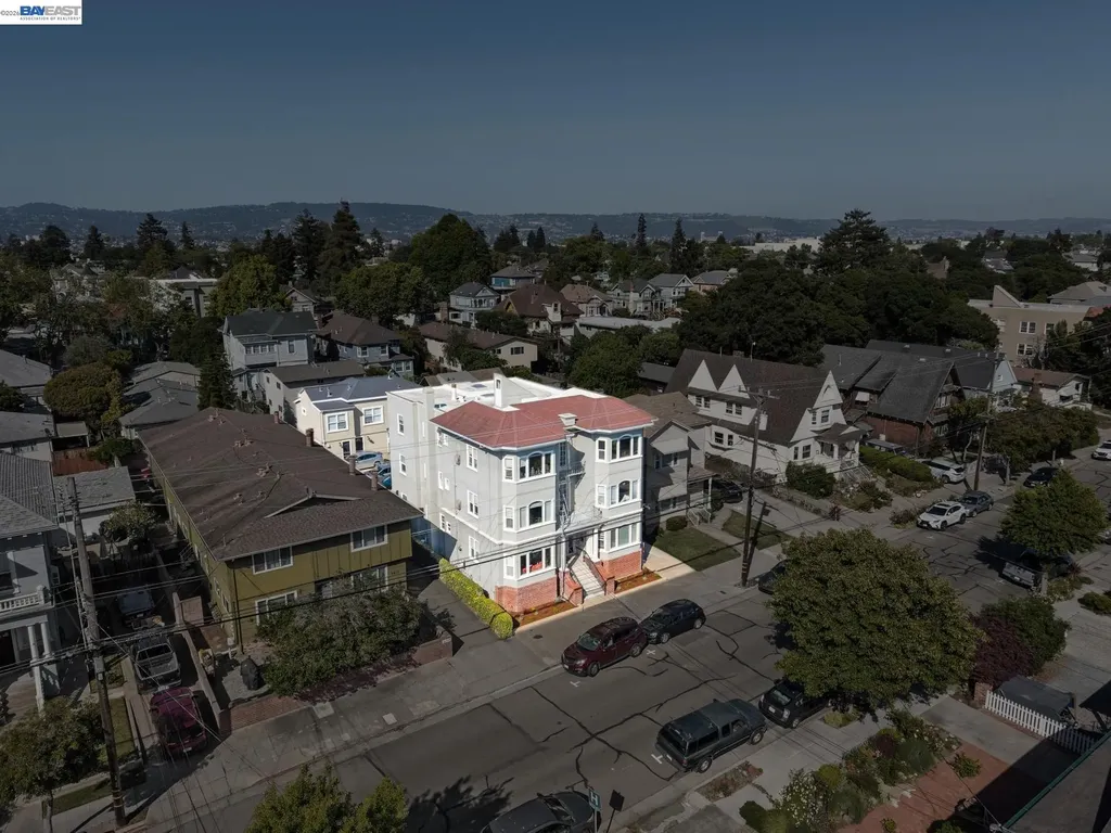 2021 Clinton Avenue Alameda CA 94501