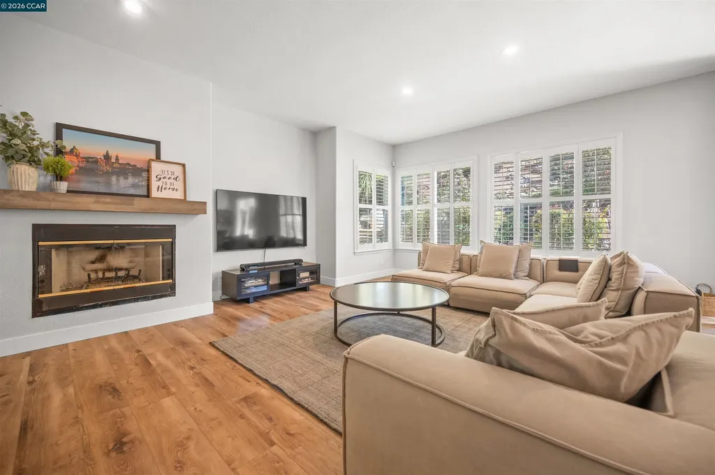 1020 Pebble Beach Drive Clayton CA 94517