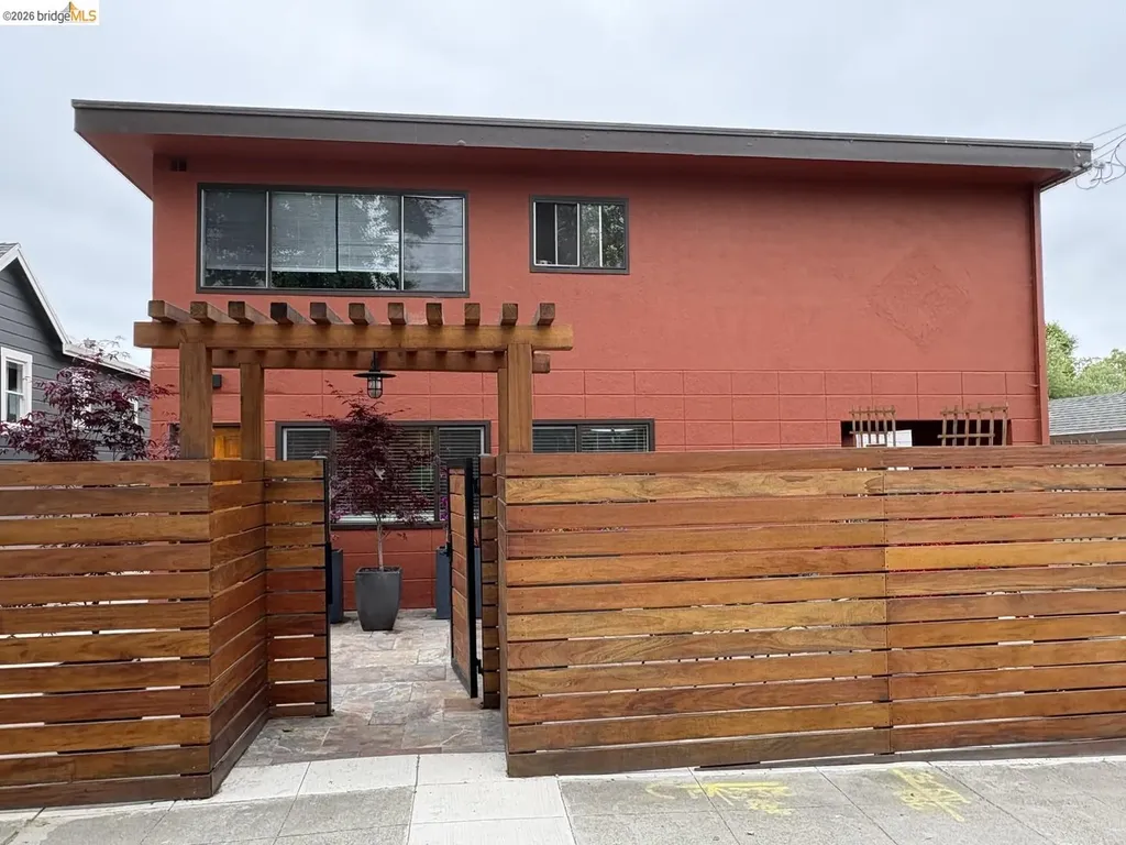 1728 7th Street Berkeley CA 94710
