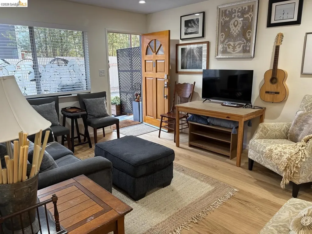 1728 7th Street Berkeley CA 94710