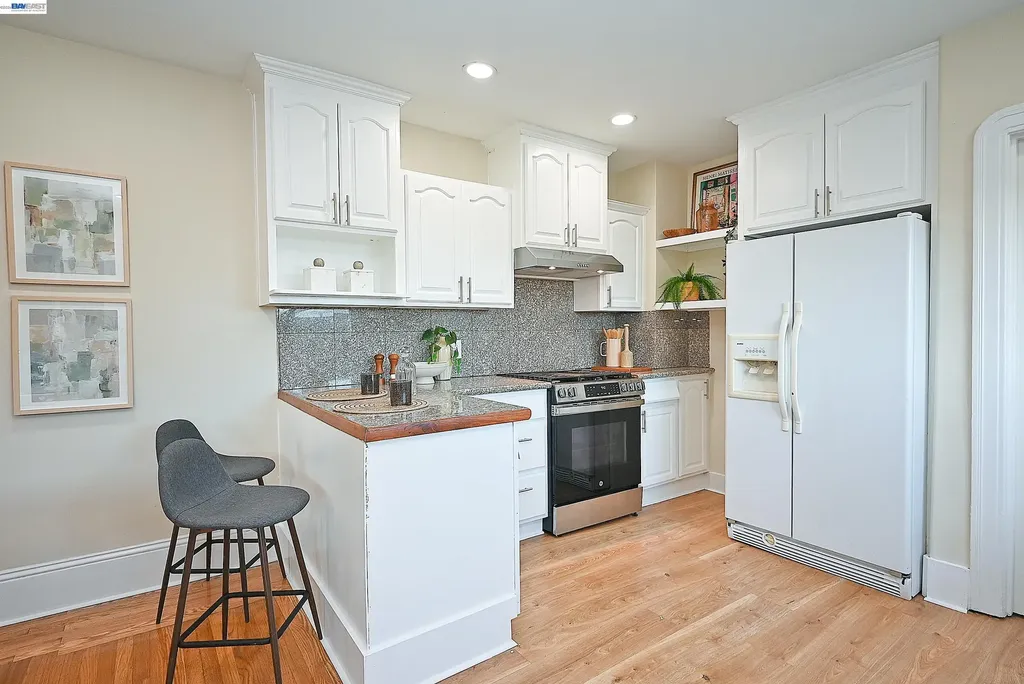 2732 Garden Street Oakland CA 94601