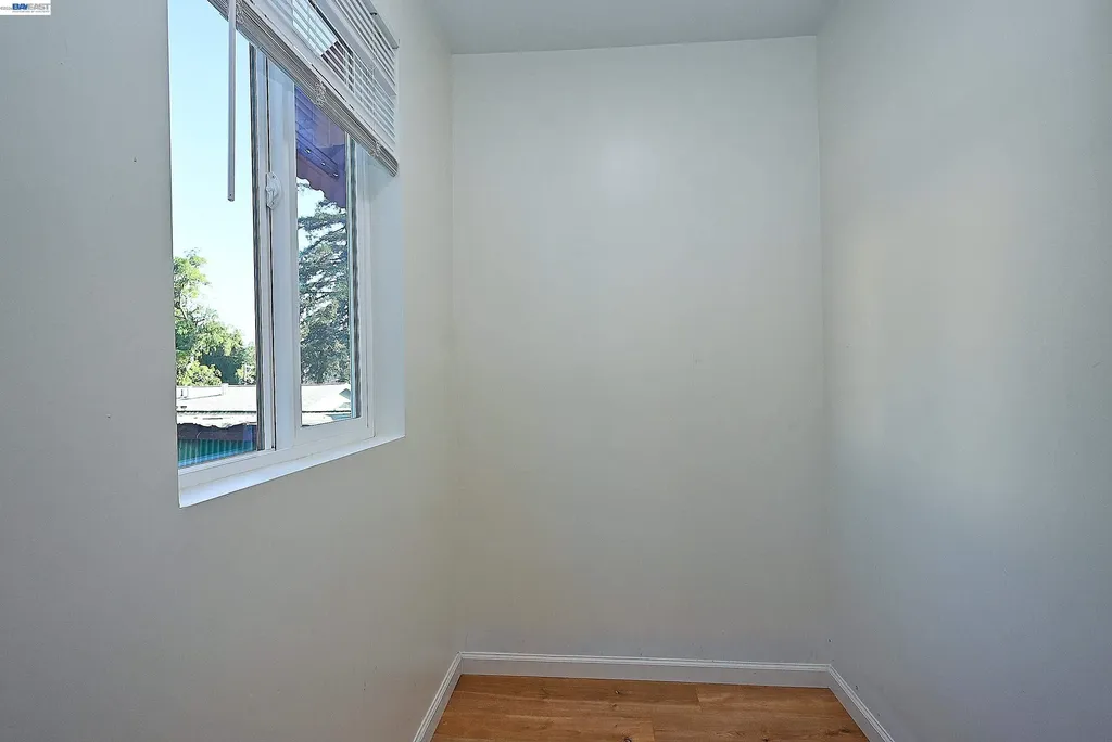 2732 Garden Street Oakland CA 94601