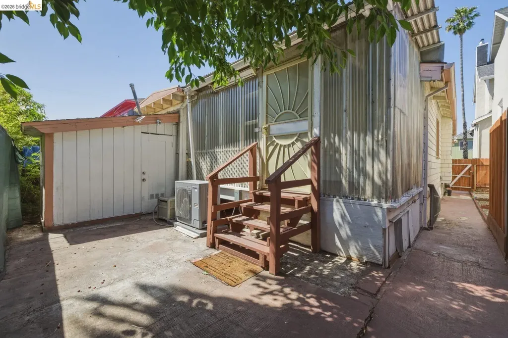 340 Foothill Boulevard Oakland CA 94606
