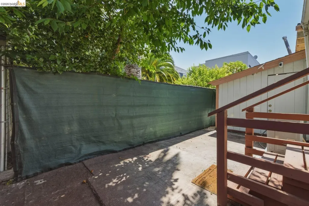 340 Foothill Boulevard Oakland CA 94606