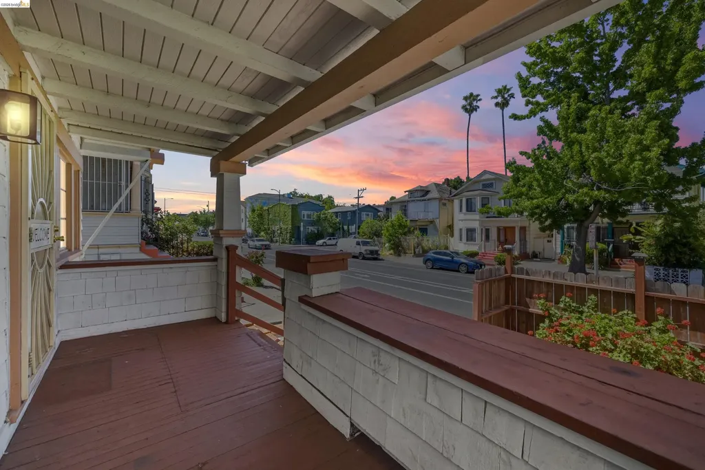340 Foothill Boulevard Oakland CA 94606