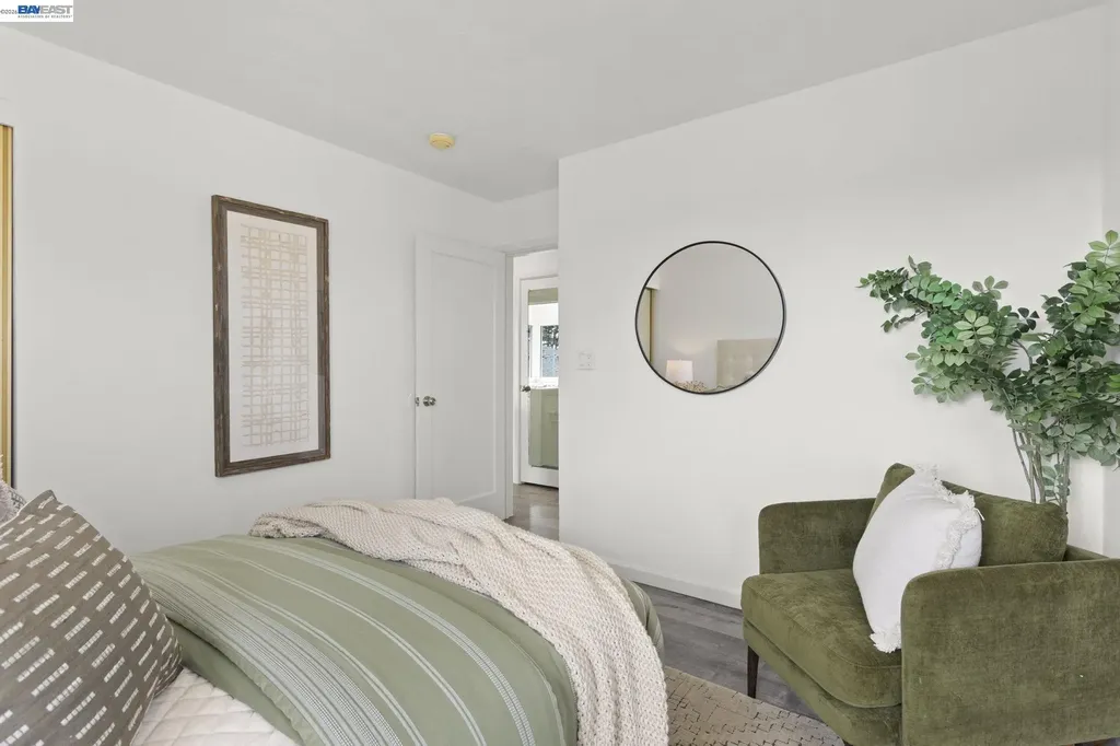 1815 Second Street Alameda CA 94501