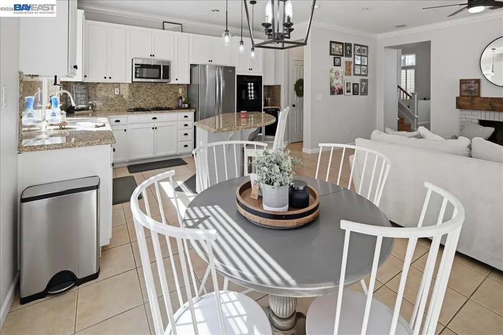 782 Redhaven Street Brentwood CA 94513