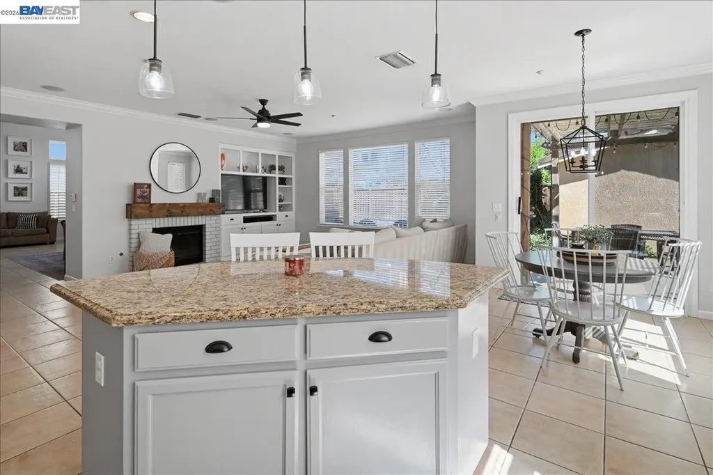 782 Redhaven Street Brentwood CA 94513