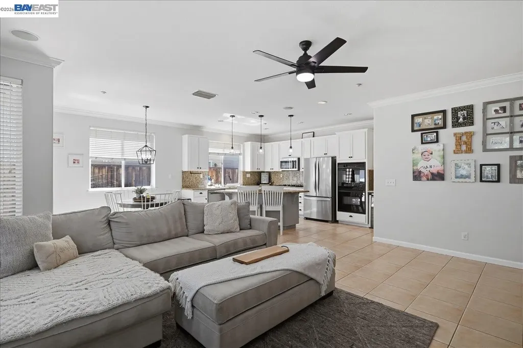 782 Redhaven Street Brentwood CA 94513
