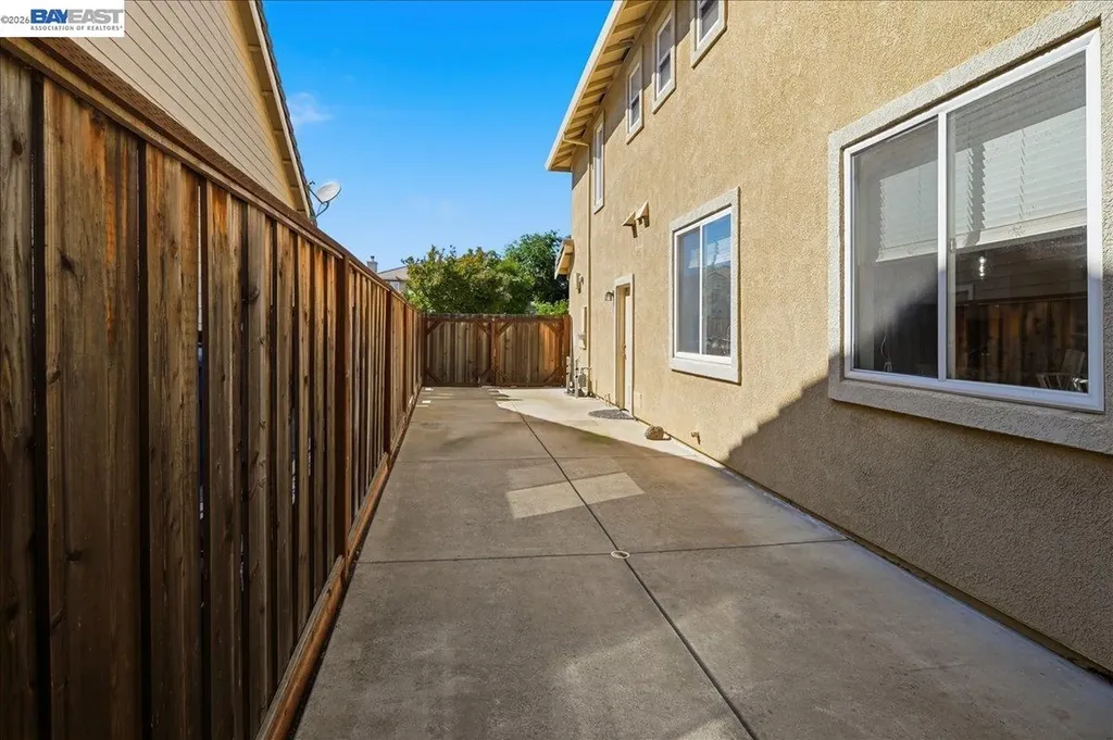 782 Redhaven Street Brentwood CA 94513