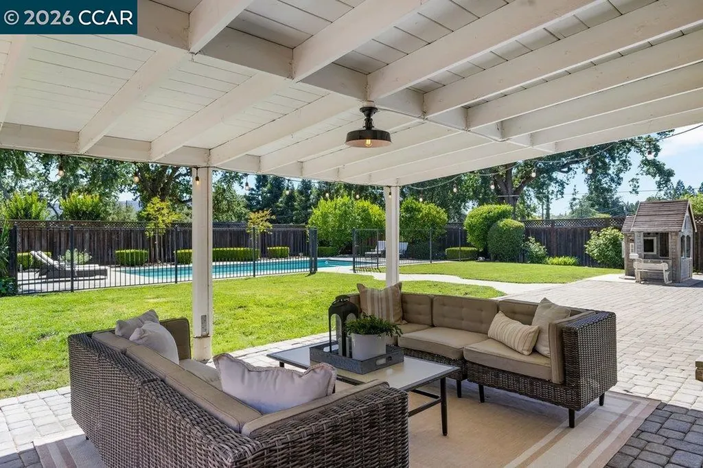 102 Belgian Drive Danville CA 94526
