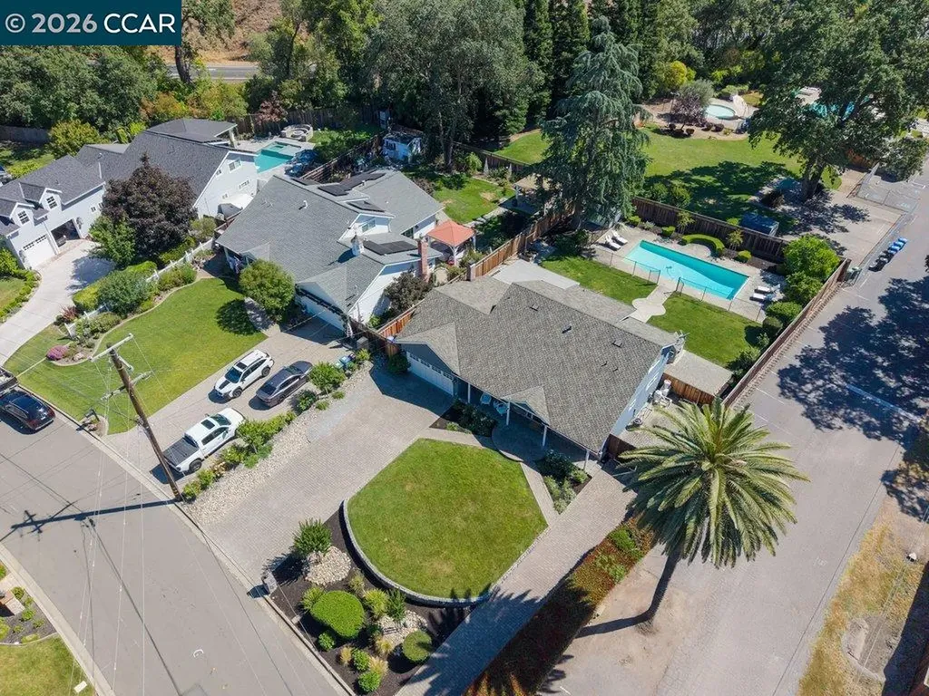 102 Belgian Drive Danville CA 94526