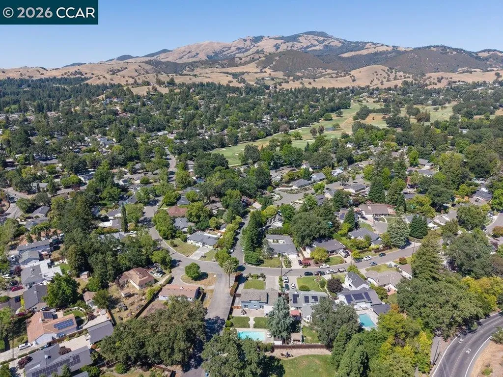 102 Belgian Drive Danville CA 94526