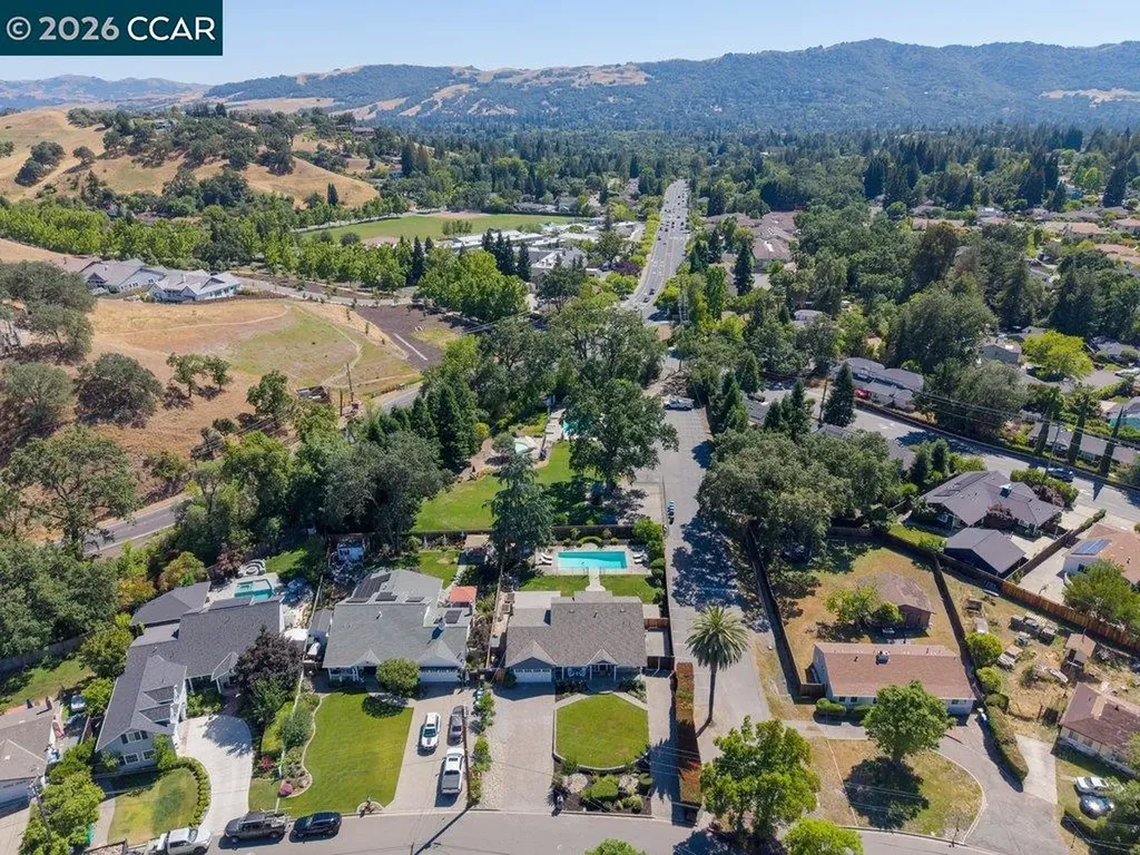 102 Belgian Drive Danville CA 94526