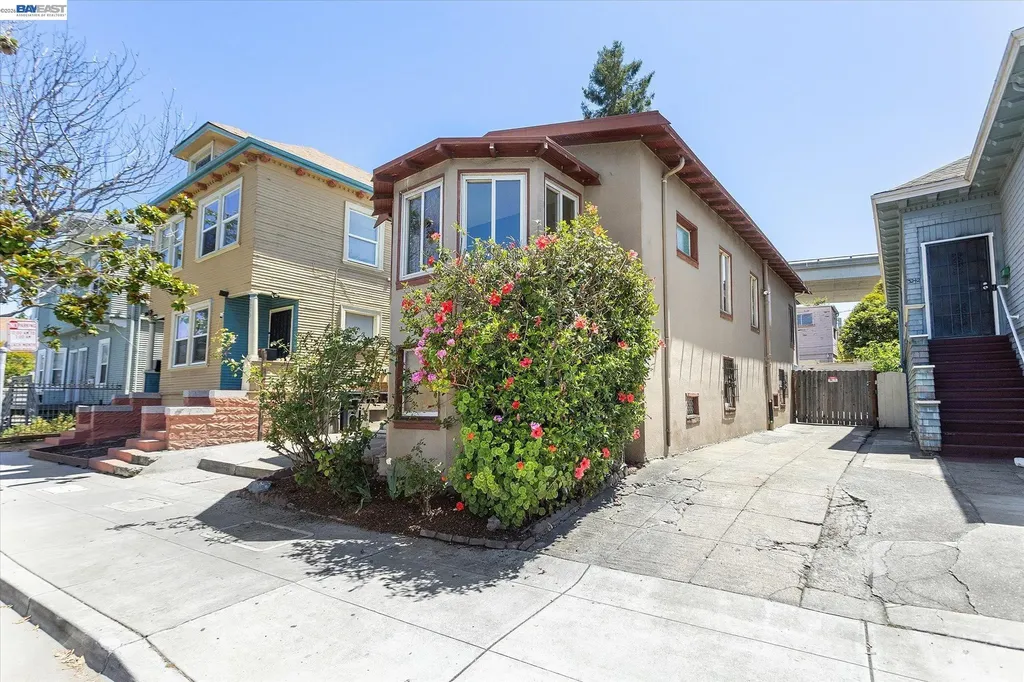 3246 Mlk Jr. Way Oakland CA 94609