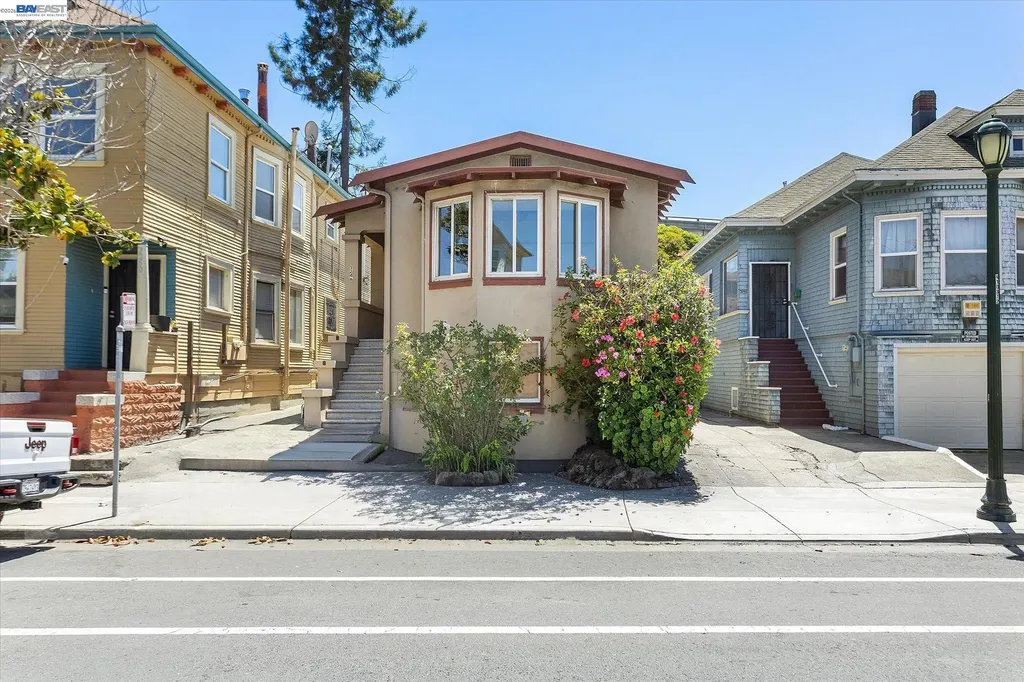 3246 Mlk Jr. Way Oakland CA 94609
