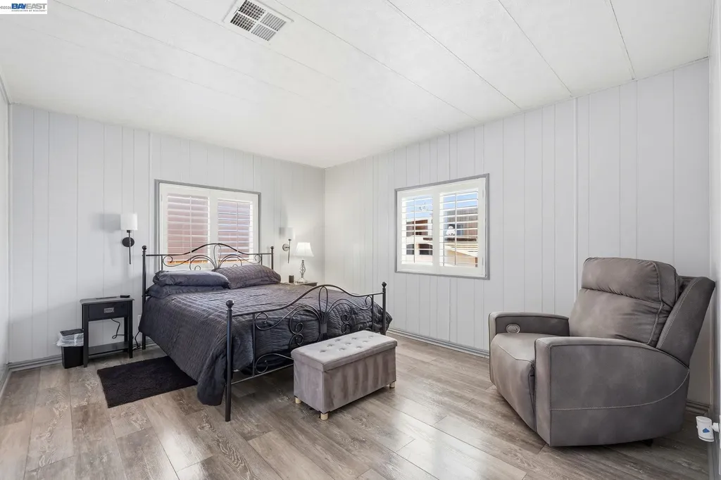 29143 Colorado Road Hayward CA 94544