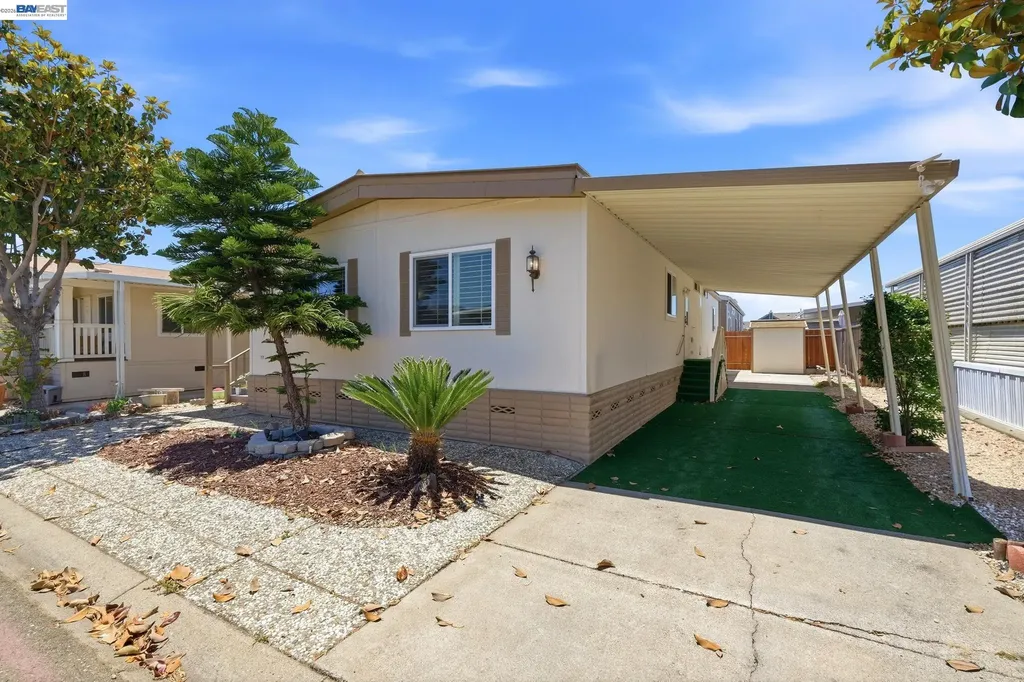 29143 Colorado Road Hayward CA 94544